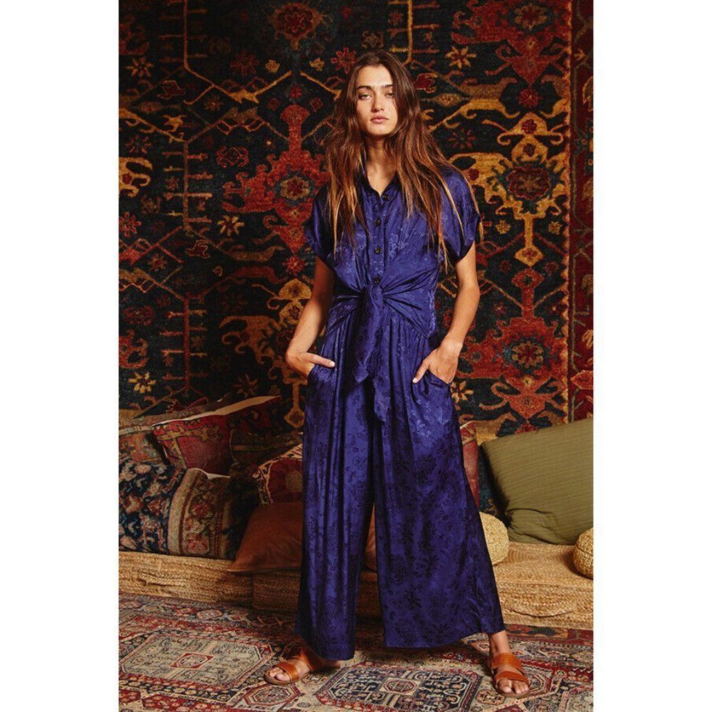 BUCKETLIST Clothing Women's Front Tie Button Down Jumpsuit Jacquard Navy IR5179 - Picture 7 of 9